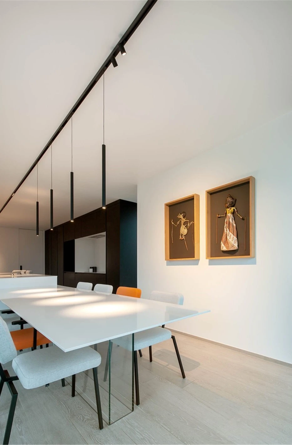 Éclairage architectural mettant en valeur une façade